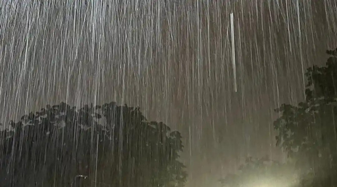 Prakiraan Cuaca Terbaru Jawa Timur Rabu 18 Februari 2026, Sebagian Wilayah Diguyur Hujan