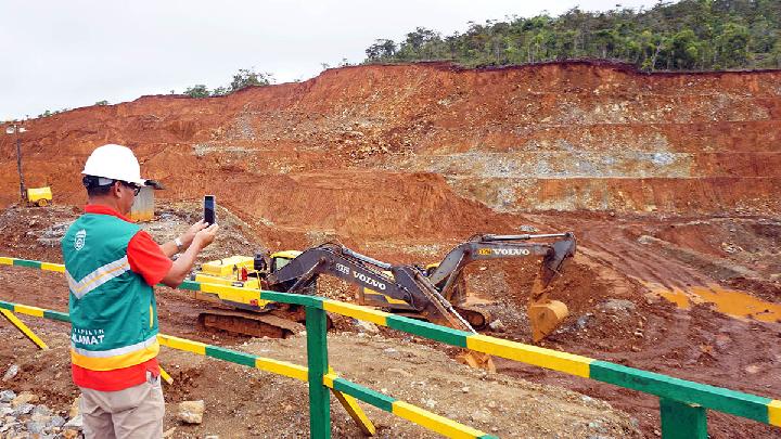 Pemerintah Cabut Izin Operasional Tambang Nikel di Raja Ampat, Apakah Ini Solusi Permanen?