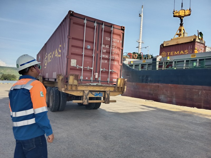 Logistik Aceh Tumbuh Bersama Pelabuhan Krueng Raya