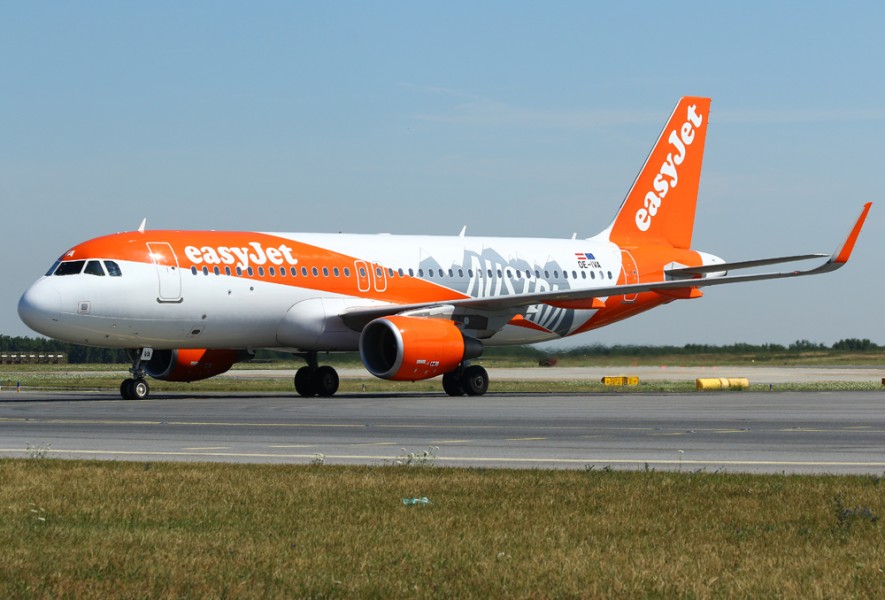 EasyJet Lakukan Pendaratan Darurat di Athena Setelah Pilot Tiba tiba Pingsan