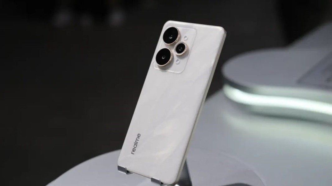 Rekomendasi Smartphone Realme 15 Pro 5G Cocok untuk Kreativitas Anak Muda