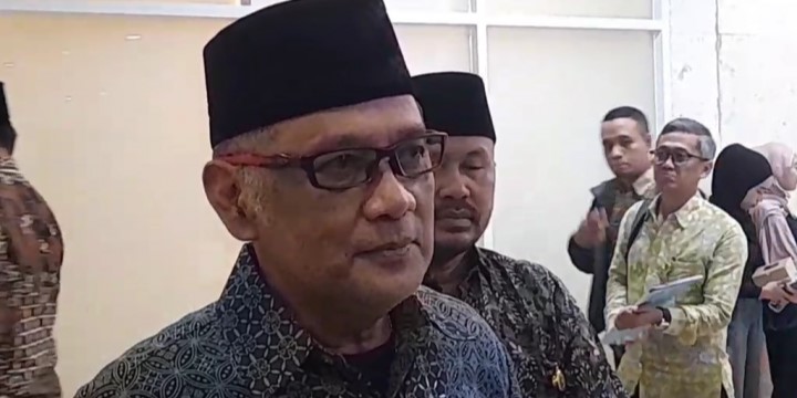 Kemenhaj Kaji Penyesuaian Biaya Haji Imbas Kenaikan Harga Avtur