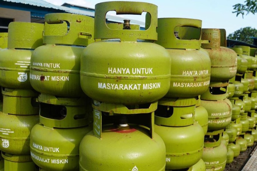 Pemerintah Pertimbangkan Pembatasan Pembelian LPG 3 Kg Maksimal 10 Tabung per Bulan