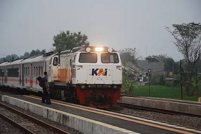 KAI: 1,3 Juta Tiket Kereta Jarak Jauh Masih Tersedia untuk Perjalanan Lebaran 2025