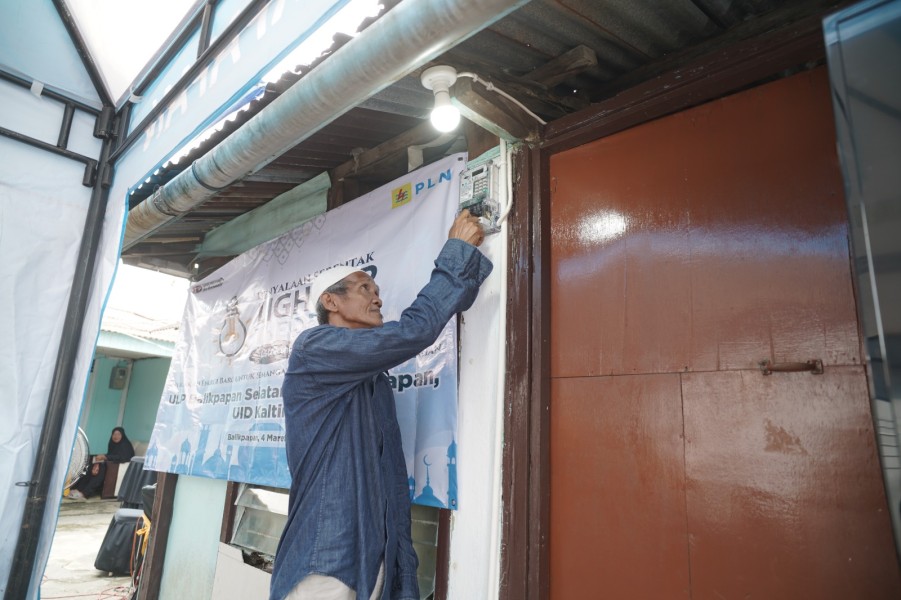 Penyampaian Pesan Keamanan Kelistrikan Melalui Media Kreatif Membantu Masyarakat Memahami Bahaya Dan Manfaat Energi Listrik Terang Ramadhan PLN UID Kaltimra