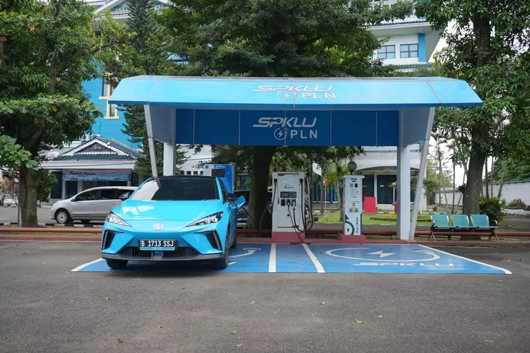 Ketersediaan SPKLU: Kunci Kenyamanan Pengguna EV