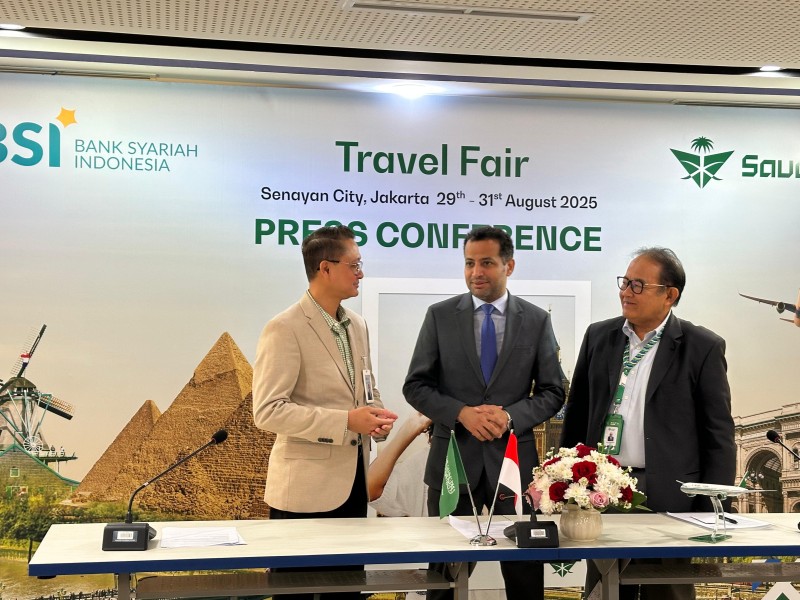 Dukung Wisata Halal, BSI Tebar Promo di Saudia Travel Fair 2025