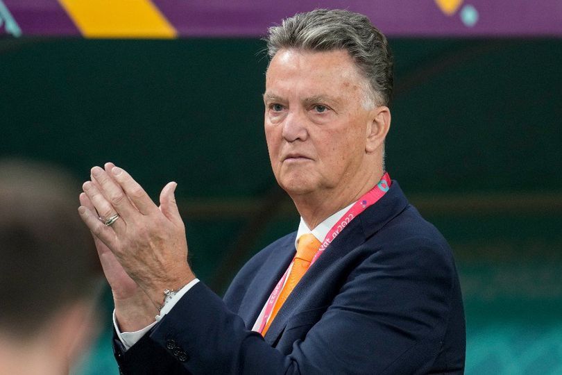 Louis van Gaal Buka Suara, Bukan ke Timnas Indonesia