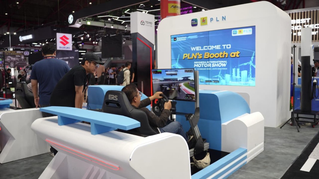 PLN Perkuat Ekosistem Kendaraan Listrik Nasional Lewat IIMS 2026