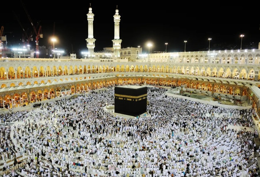 Arab Saudi Batasi Masa Visa Umrah Jadi Satu Bulan
