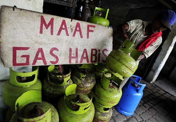 Gas Elpiji 3 Kg Langka, Warga Kesulitan