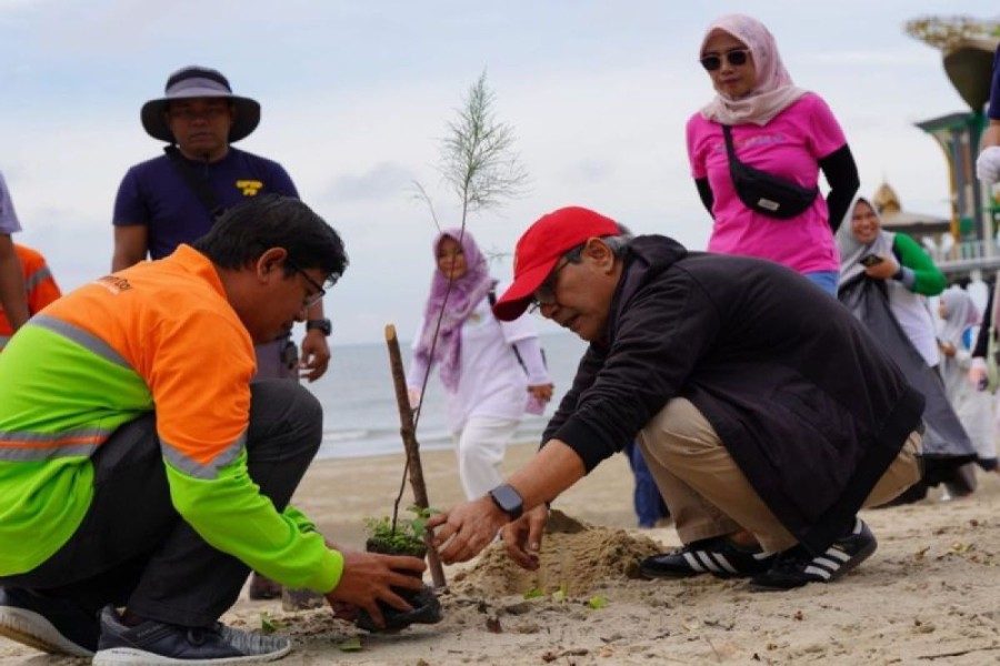 Aksi Bersih-Bersih di Tanah Bumbu: Upaya Kolaboratif Tingkatkan Kualitas Lingkungan
