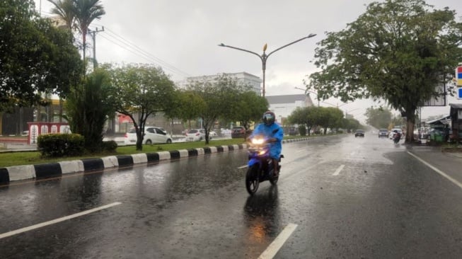 BMKG Peringatkan Intensitas Hujan Deras, Masyarakat Diminta Lakukan Antisipasi