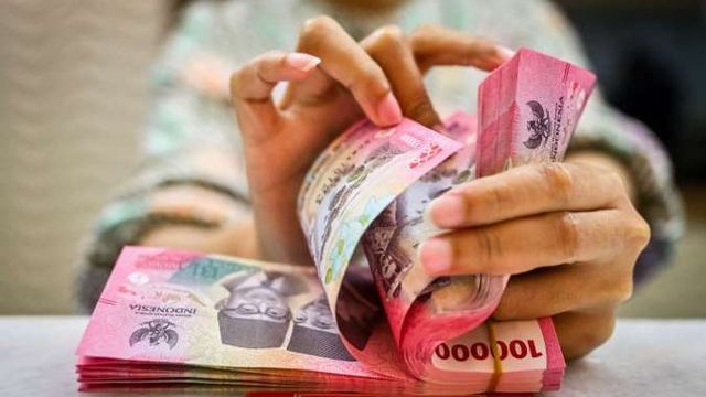 Loyo di Bursa: Saham Perbankan Tertekan di Tengah Penguatan Dollar dan Aksi Profit Taking