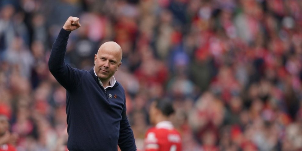 Arne Slot Sindir Arsenal Soal Kegagalan Liverpool Pertahankan Gelar