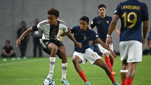 Manchester United Susun Manuver Transfer Rebut Gelandang Incaran Chelsea