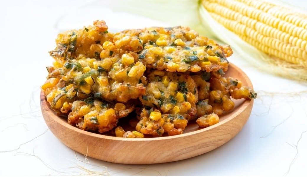 9 Resep Perkedel Jagung Renyah Cocok Untuk Camilan Sore