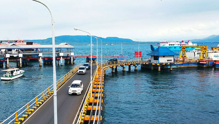 Penyeberangan Gilimanuk Alami Lonjakan Kendaraan Logistik Usai Libur Panjang