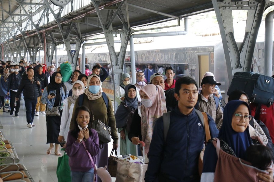 PT KAI Siapkan 3,4 Juta Tiket Kereta Api untuk Angkutan Lebaran 2025, Antusiasme Masyarakat Tinggi