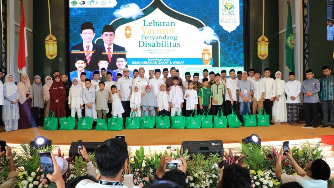 Sembako untuk Anak Yatim dan Disabilitas