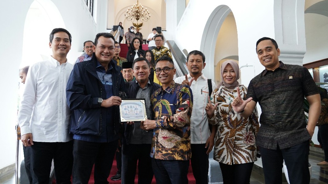 BPI Danantara Konsolidasikan 18 BUMN Logistik Wujudkan Efisiensi Nasional