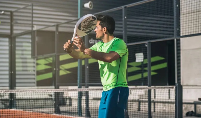 Tips Aman Olahraga Padel dan Yoga Agar Terhindar dari Cedera
