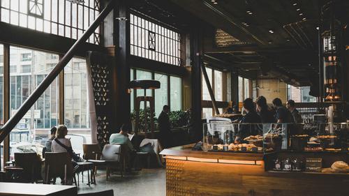 11 Rekomendasi Tempat Makan Enak Dekat ITS Bikin Nagih