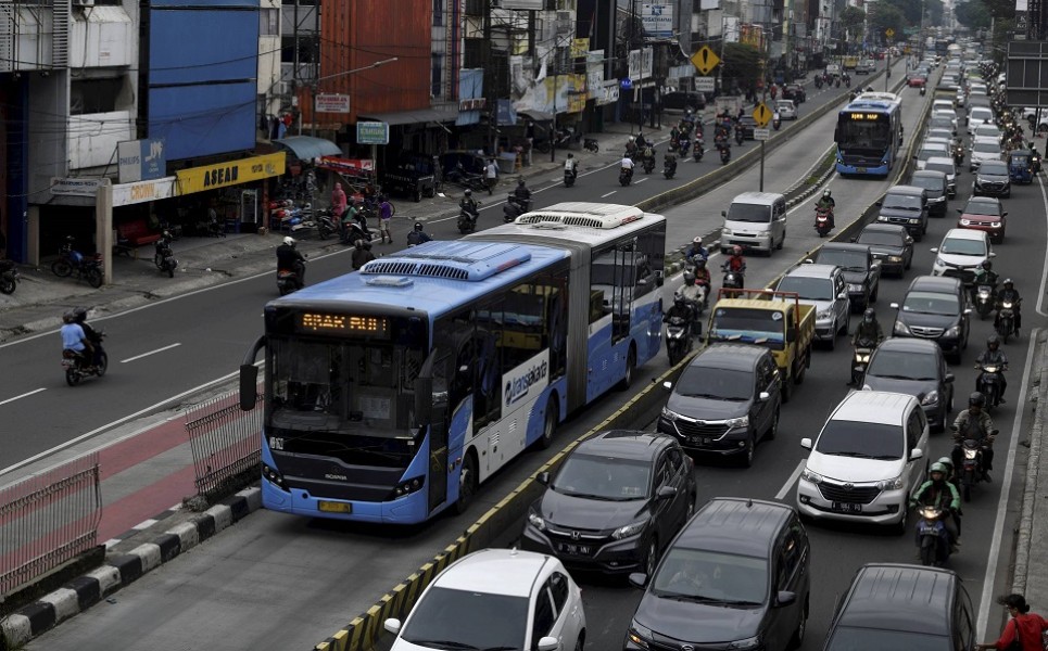 Transportasi Publik Jakarta Rp80