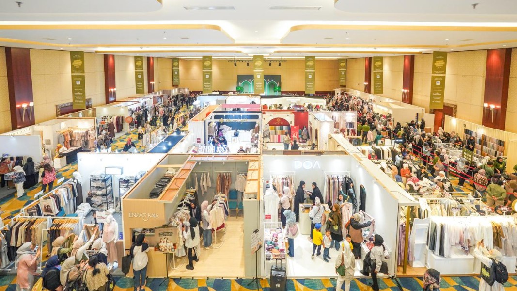 Eksplorasi Tren Busana Lebaran Terkurasi Dari Jenama Lokal Di Sisterhood Modest Bazaar