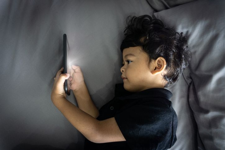 Cara Cegah Anak Kecanduan Gadget Saat Libur Sekolah Cara Cegah Anak Kecanduan Gadget Saat Libur Sekolah
