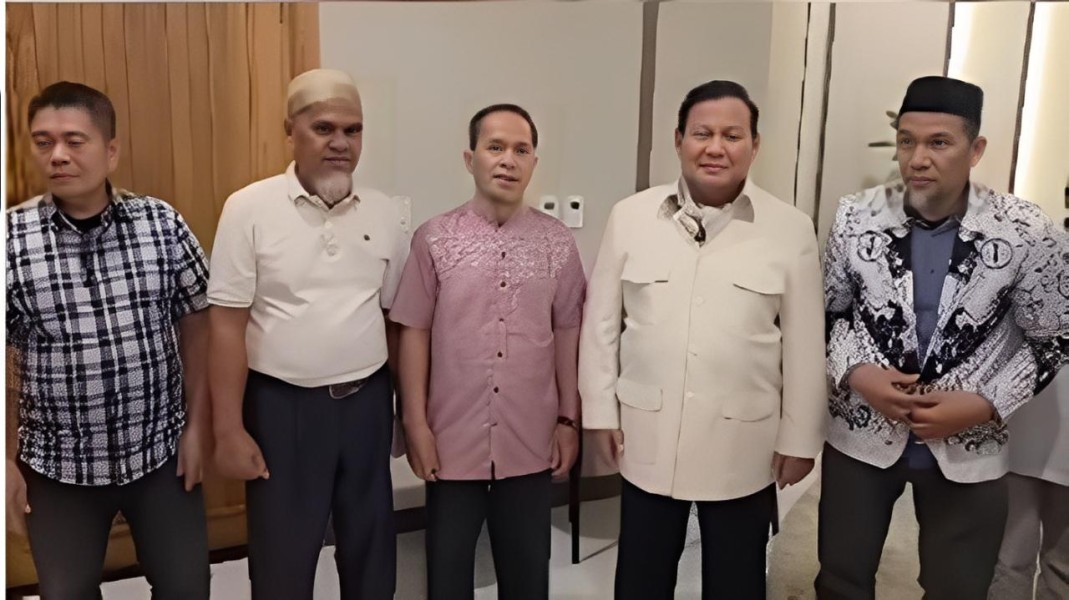 Presiden Prabowo Rehabilitasi Dua Guru ASN Luwu Utara