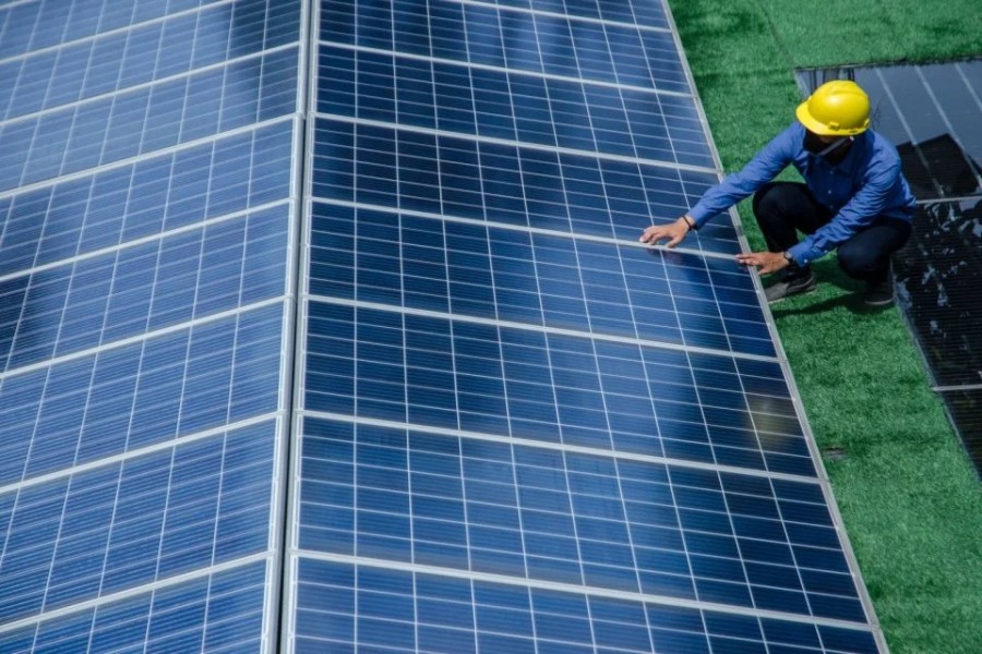 PLTS Batu Kajang: Langkah Nyata Menuju Operasional Energi Bersih