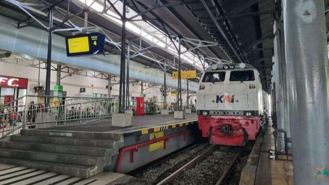 Pemesanan Tiket Kereta Api Libur Natal dan Tahun Baru 2025/2026 Resmi Dibuka