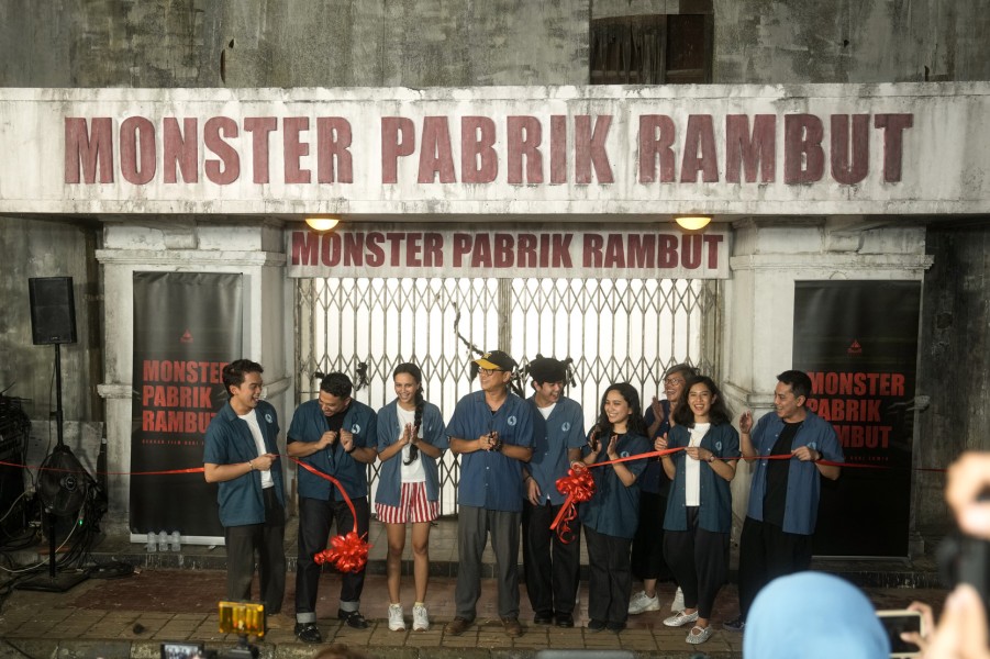 Film “Monster Pabrik Rambut” Tampil Perdana di Berlinale 2026 dengan Sambutan Hangat