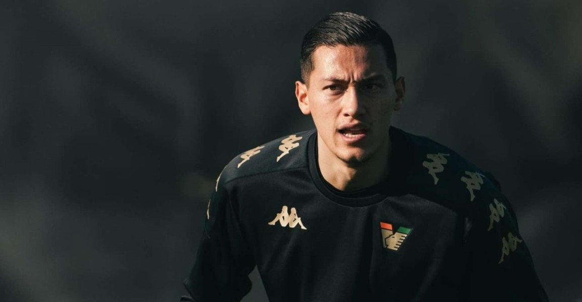 Jay Idzes Menuju Genoa: Bek Timnas Indonesia Siap Naik Kelas di Serie A