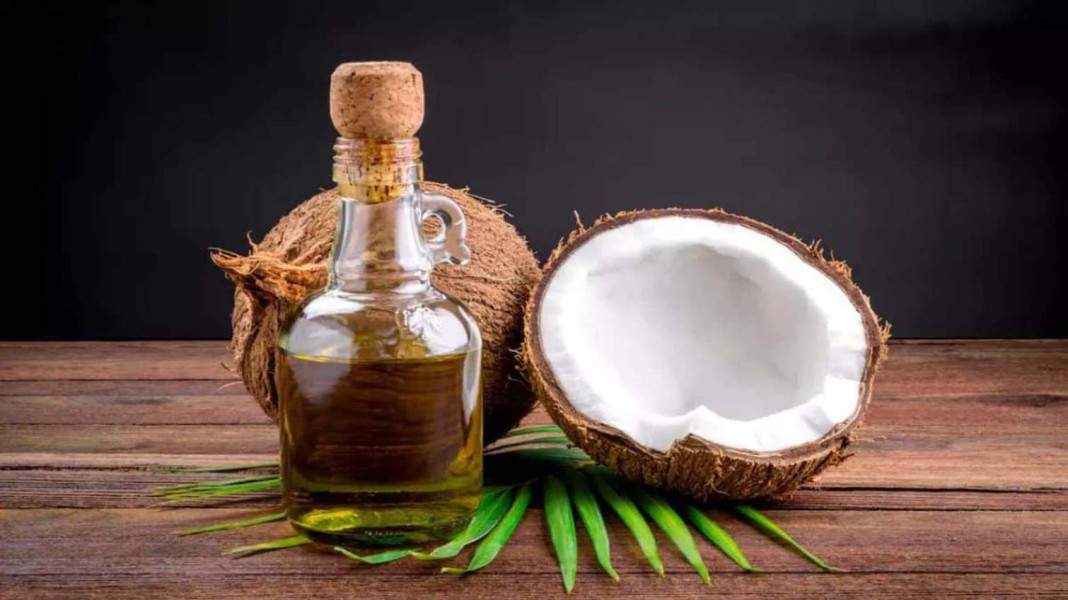 10 Manfaat Minyak Kelapa Untuk Rambut yang Perlu Diketahui