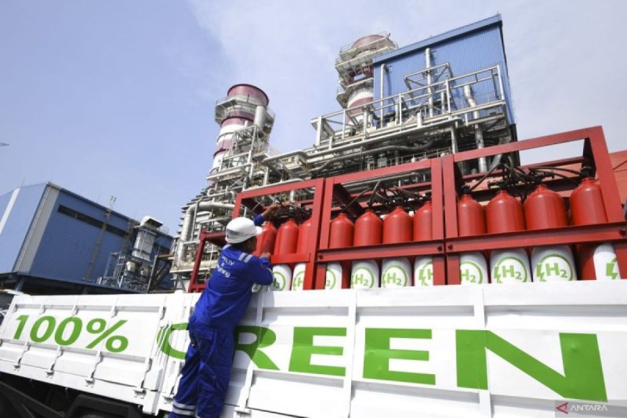 Pengembangan Gas Hidrogen dan Amonia untuk Sektor Transportasi dan Industri di Indonesia