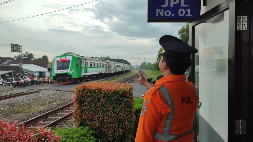 KAI Daop 4 Semarang Tutup Perlintasan Sebidang Tak Terjaga demi Keselamatan Pengguna Jalan dan Kereta Api