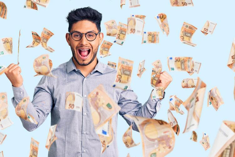 Mencari Uang: Antara Kebutuhan, Perjuangan, dan Peluang dalam Realitas Kehidupan Modern
