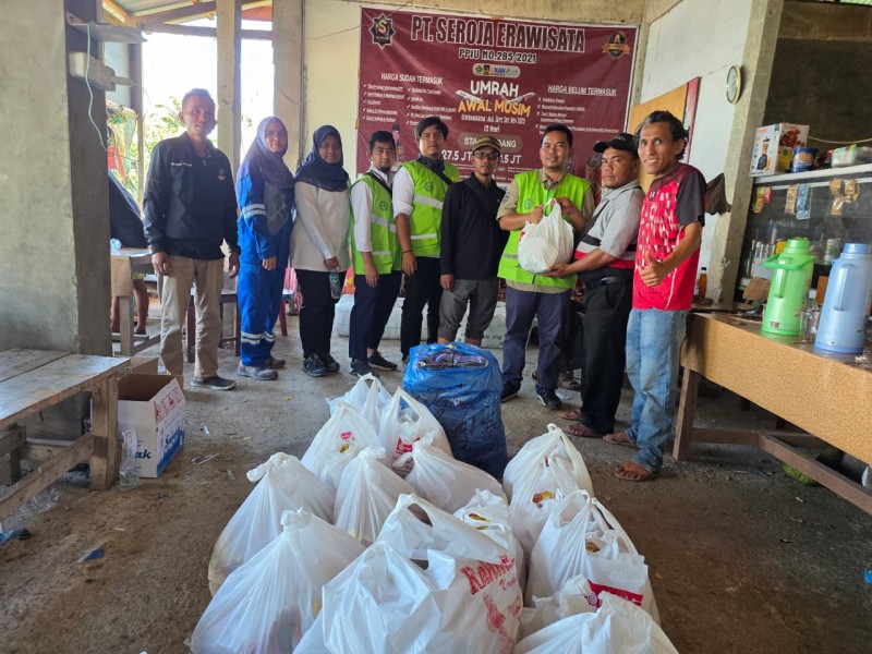 PLN Indonesia Power UBP Bukittinggi Salurkan Bantuan bagi Korban Banjir Bandang di Malalo