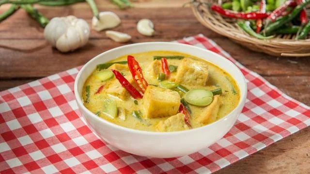 Resep Sayur Lodeh Jawa Paling Enak, Gurih Santan dan Kaya Filosofi Hidup