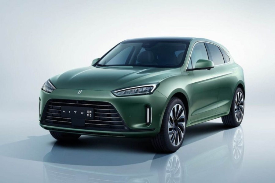Mobil Listrik Aito Masuk Indonesia dari Cina Lewat Jalur Darat
