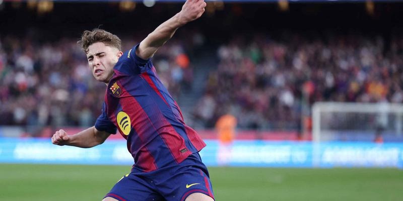 Unggul Satu Poin Barcelona Berhasil Gusur Real Madrid Dari Puncak Klasemen Liga Spanyol