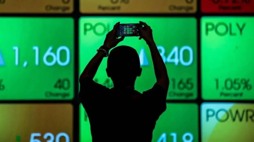 IHSG Dibuka Menguat 0,16 Persen Sentuh Level 8.303 Pagi Ini