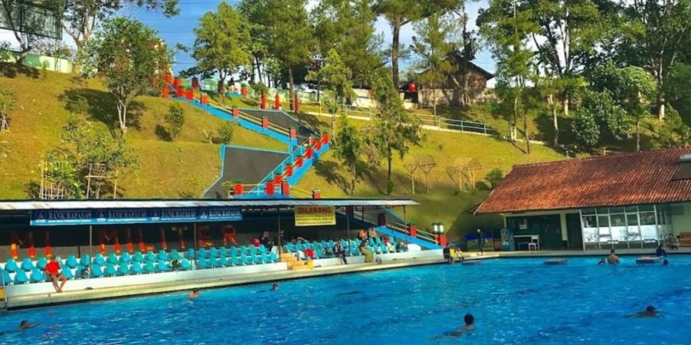 Rekomendasi Kolam Renang Magelang Populer dan Tempat Rekreasi Keluarga
