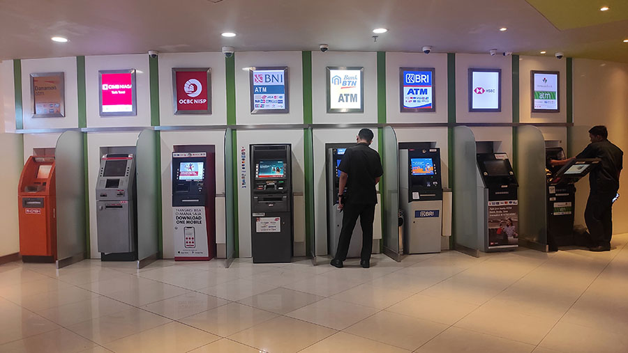 Daftar Lokasi ATM Mandiri dan BNI Dengan Pecahan Kecil Terdekat!