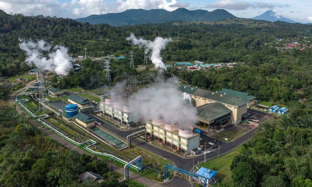 PLN Percepat Proyek Panas Bumi Nasional 2025