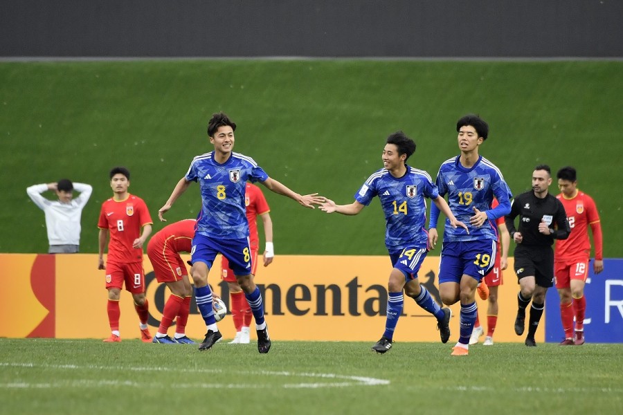 Timnas Jepang Tundukkan China 2-0, Puncaki EAFF E-1