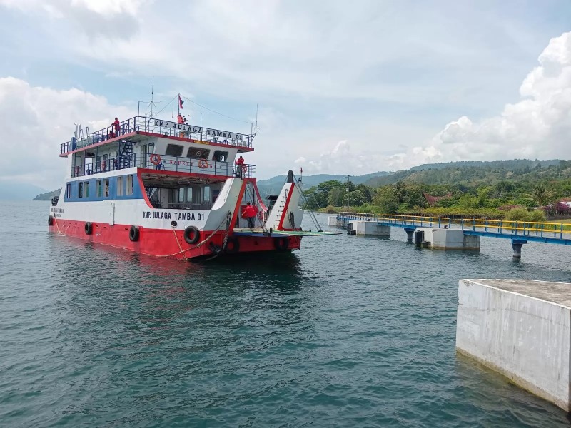 Penyeberangan Tigaras Simanindo Dihentikan Sementara