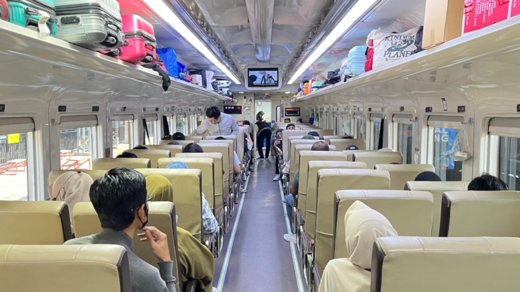 Sisa Kursi Kereta Api Pralebaran 2026 Tinggal Puluhan Ribu Pemesanan Cepat